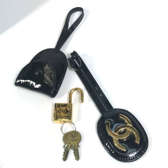 CHANEL Black Boston Bag - Picture 13 of 16